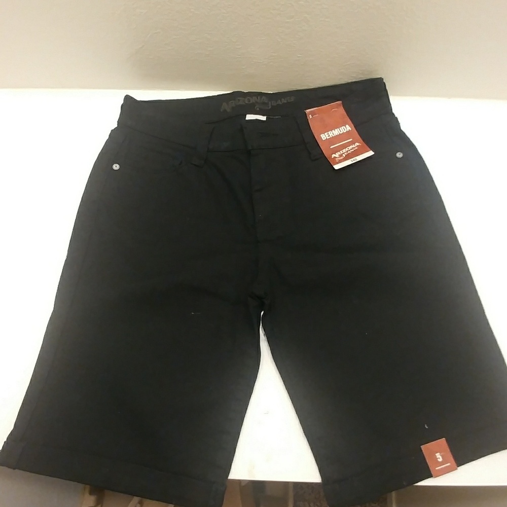 Bermuda Jean Shorts